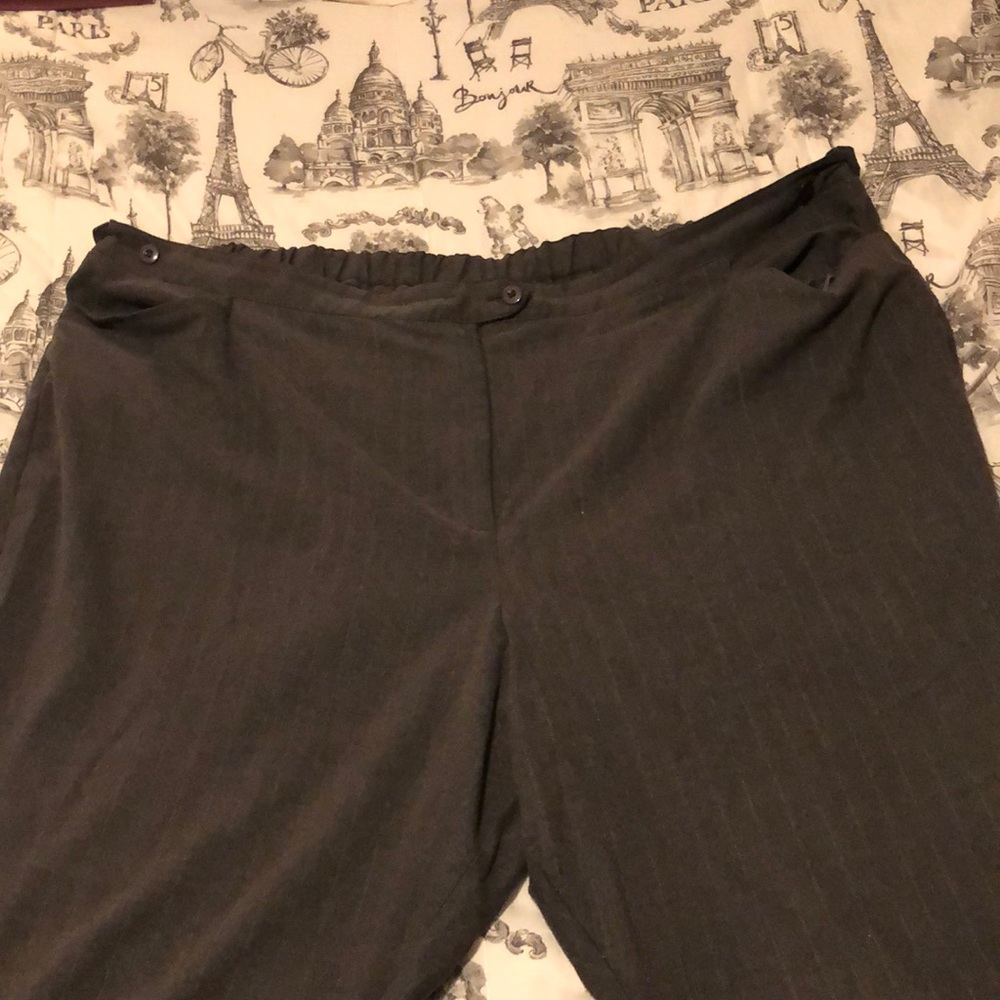 Grey pinstripe pants 34W